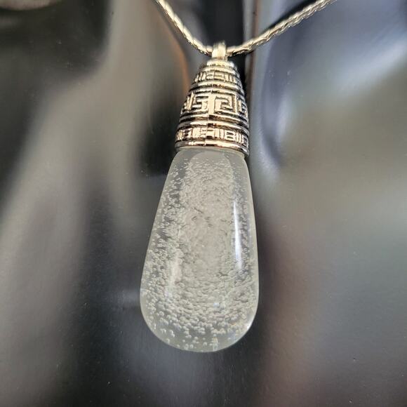 Unbranded Jewelry - 22" Silver Chain Necklace With A Teardrop Charm.. Could Be Vintage ..unsure.